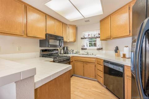 9037 Calle Del Verde, Santee, CA 92071 photo 8
