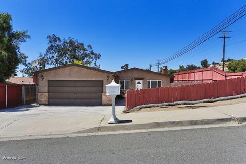 305 G St, Ramona, CA 92065 photo 1