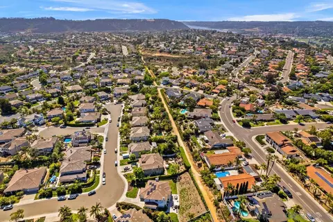 2898 Corte Morera, Carlsbad, CA 92009 photo 46