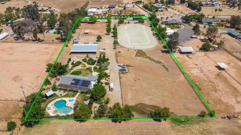 641 Washington St, Ramona, CA 92065 photo 1