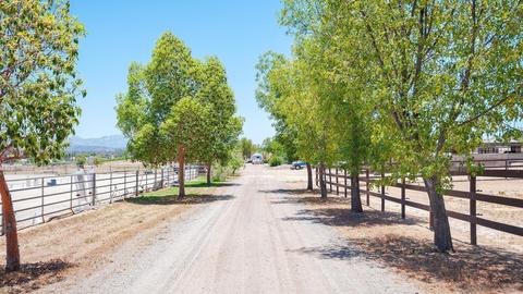641 Washington St, Ramona, CA 92065 photo 39