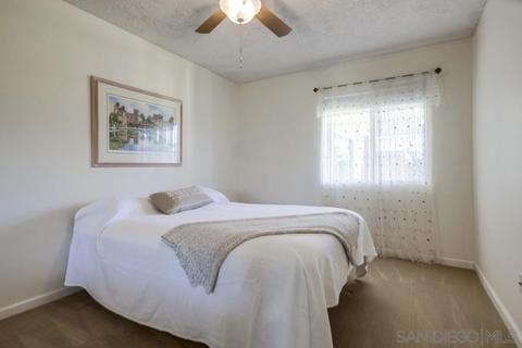 8610 Fiona Way, Santee, CA 92071 photo 16
