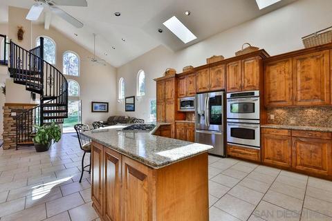 13937 Oakstand Rd, Poway, CA 92064 photo 6