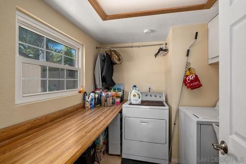9582 Halberns Blvd, Santee, CA 92071 photo 14