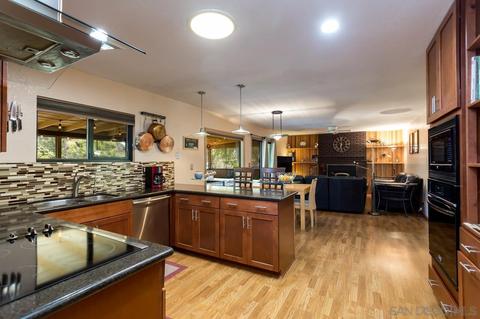 10655 Palm Row Dr, Lakeside, CA 92040 photo 16
