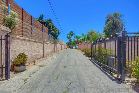 680 Pomelo Dr, Vista, CA 92081 photo 41