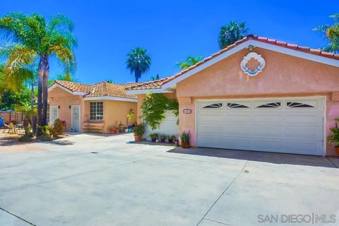 680 Pomelo Dr, Vista, CA 92081 photo 4