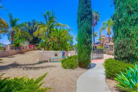 680 Pomelo Dr, Vista, CA 92081 photo 38