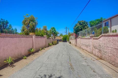 680 Pomelo Dr, Vista, CA 92081 photo 42