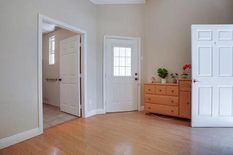680 Pomelo Dr, Vista, CA 92081 photo 22