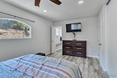 783 E Bobier Dr, Vista, CA 92084 photo 15