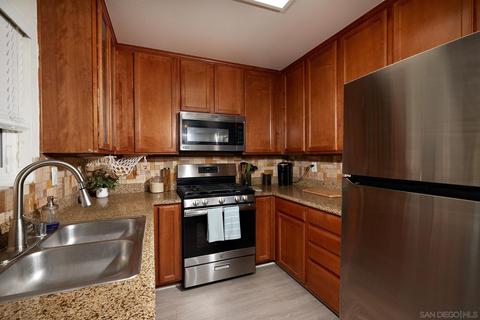 514 Calle Montecito # 80, Oceanside, CA 92057 photo 8