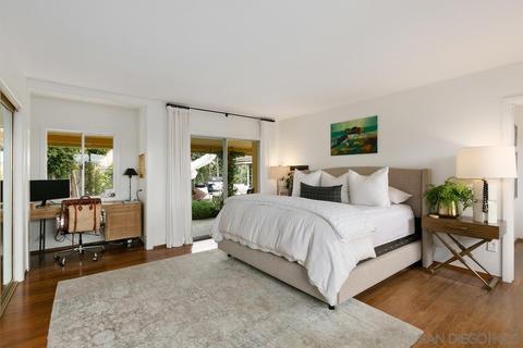 6649 Michaeljohn, La Jolla, CA 92037 photo 12