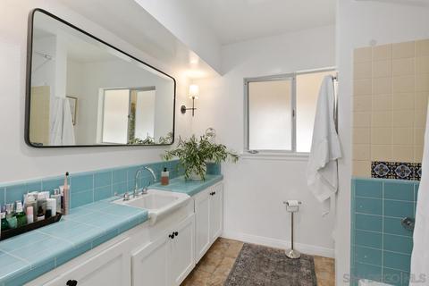 6649 Michaeljohn, La Jolla, CA 92037 photo 14