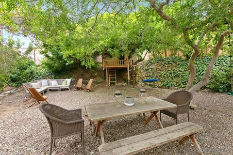 6649 Michaeljohn, La Jolla, CA 92037 photo 22