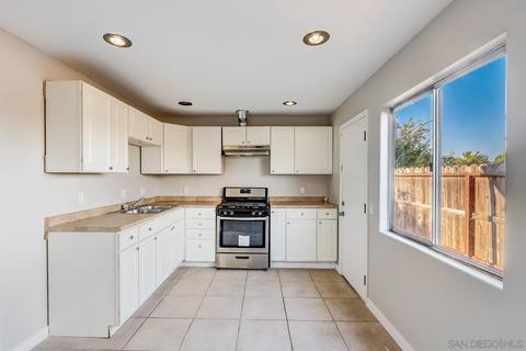 4204 Thomas St, Oceanside, CA 92056 photo 12