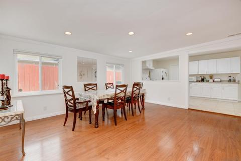 526 Huff St, Vista, CA 92083 photo 8