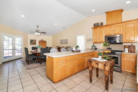 5064 Dehesa Rd, El Cajon, CA 92019 photo 13
