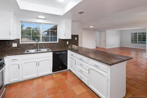 11415 Topo Ln, Lakeside, CA 92040 photo 13