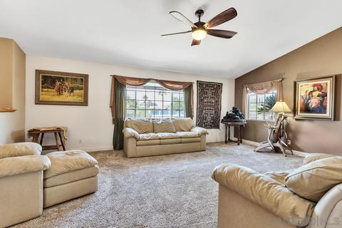 158 S Kalbaugh St, Ramona, CA 92065 photo 6
