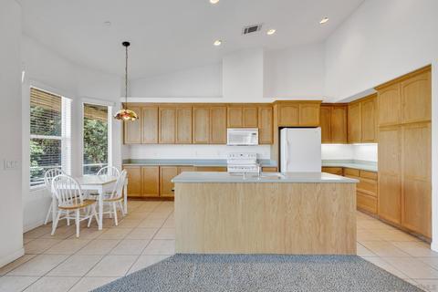 3717 Lakeview Dr, Julian, CA 92036 photo 5