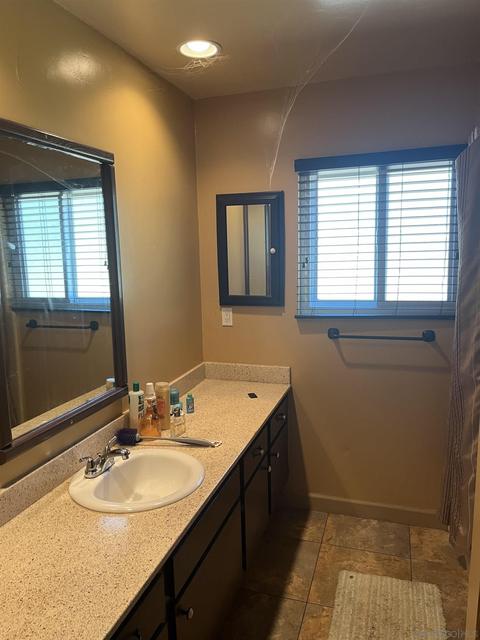 1407 E Taylor, Vista, CA 92084 photo 18