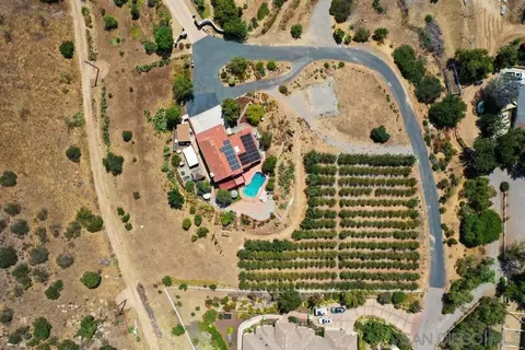 15465 Eastvale Rd, Poway, CA 92064 photo 1