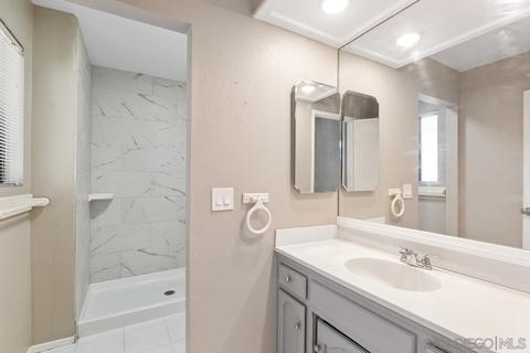 216 Via Cassandra, Fallbrook, CA 92028 photo 12