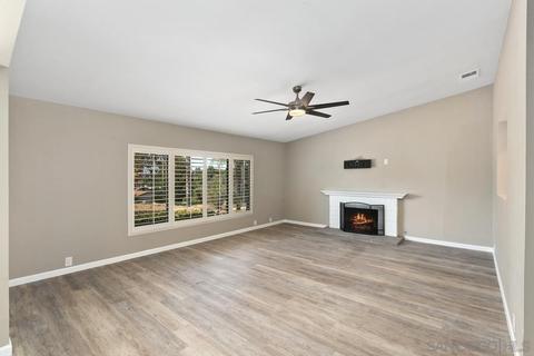 216 Via Cassandra, Fallbrook, CA 92028 photo 3