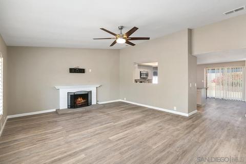 216 Via Cassandra, Fallbrook, CA 92028 photo 4