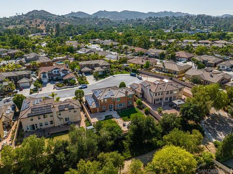 563 Crystal Downs Gln, Escondido, CA 92026 photo 40