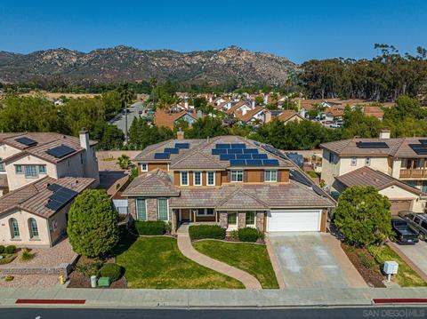 563 Crystal Downs Gln, Escondido, CA 92026 photo 2