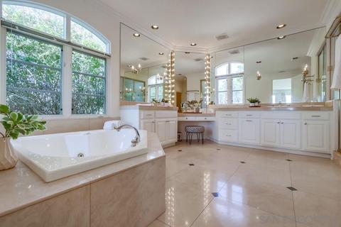 13713 Paseo De Las Cumbres, Poway, CA 92064 photo 30