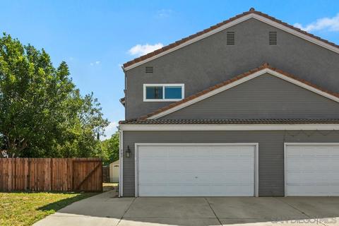 762 War Paint Dr, Ramona, CA 92065 photo 4