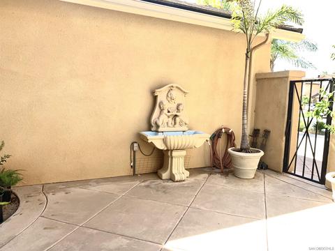 2460 Douglaston Gln, Escondido, CA 92026 photo 17