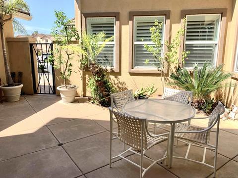 2460 Douglaston Gln, Escondido, CA 92026 photo 16