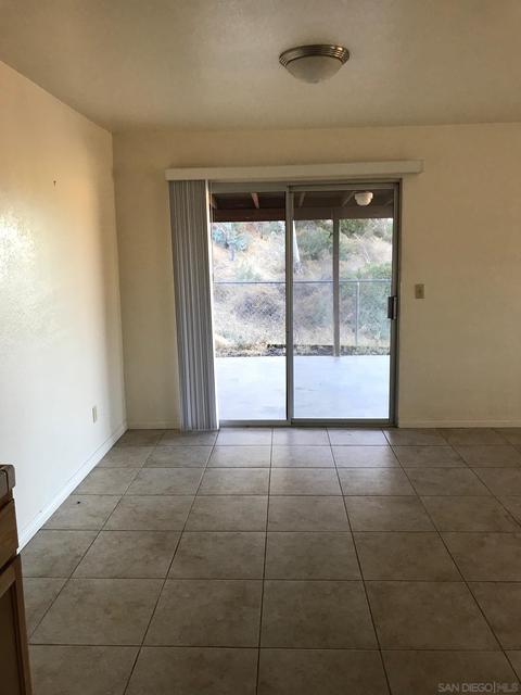 14367 Olde Highway 80, El Cajon, CA 92021 photo 4
