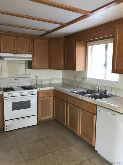 14367 Olde Highway 80, El Cajon, CA 92021 photo 3