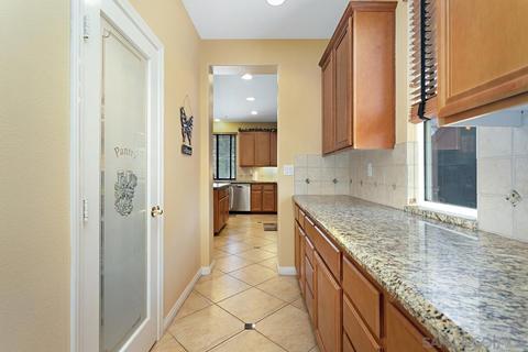 604 S Hidden Trails Rd, Escondido, CA 92027 photo 17