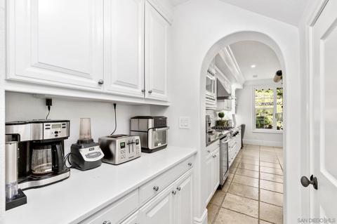 7546 Circulo Sequoia, Carlsbad, CA 92009 photo 12