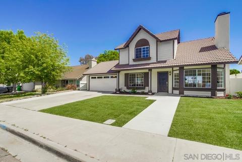1376 Darwin Dr, Oceanside, CA 92056 photo 2