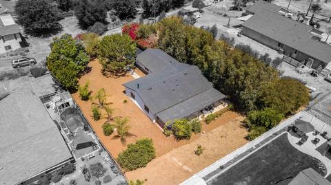 1368 E Fallbrook St, Fallbrook, CA 92028 photo 1