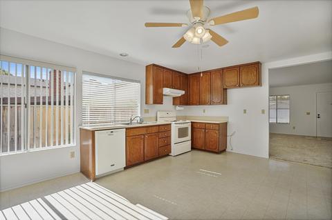 436 Blueridge Pl, Escondido, CA 92026 photo 8