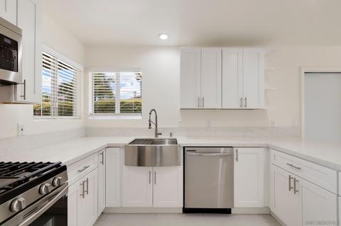 344 E Millan St, Chula Vista, CA 91910 photo 8
