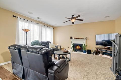 1015 Greenway Rd, Oceanside, CA 92057 photo 14