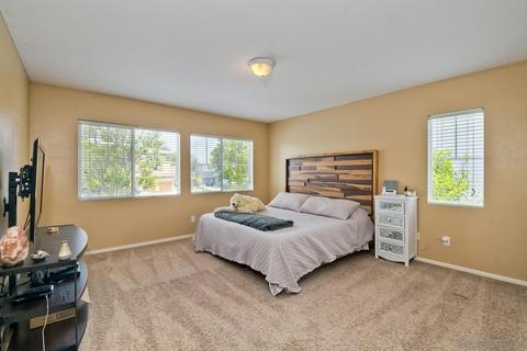 1015 Greenway Rd, Oceanside, CA 92057 photo 21