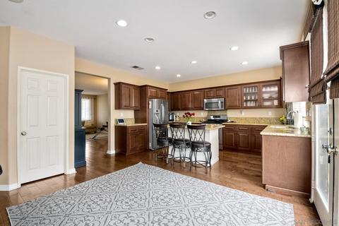 1015 Greenway Rd, Oceanside, CA 92057 photo 12