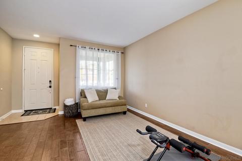 1015 Greenway Rd, Oceanside, CA 92057 photo 5