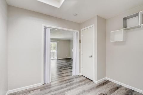 407 Requeza St #E11, Encinitas, CA 92024 photo 14