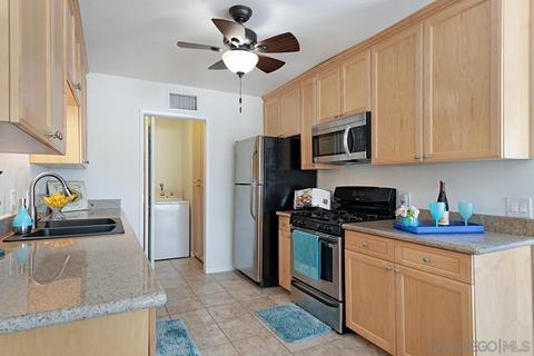1124 Madera Ln, Vista, CA 92084 photo 3
